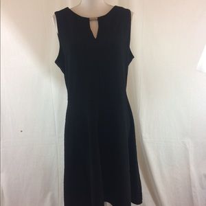 Liz Claiborne Black Dress
